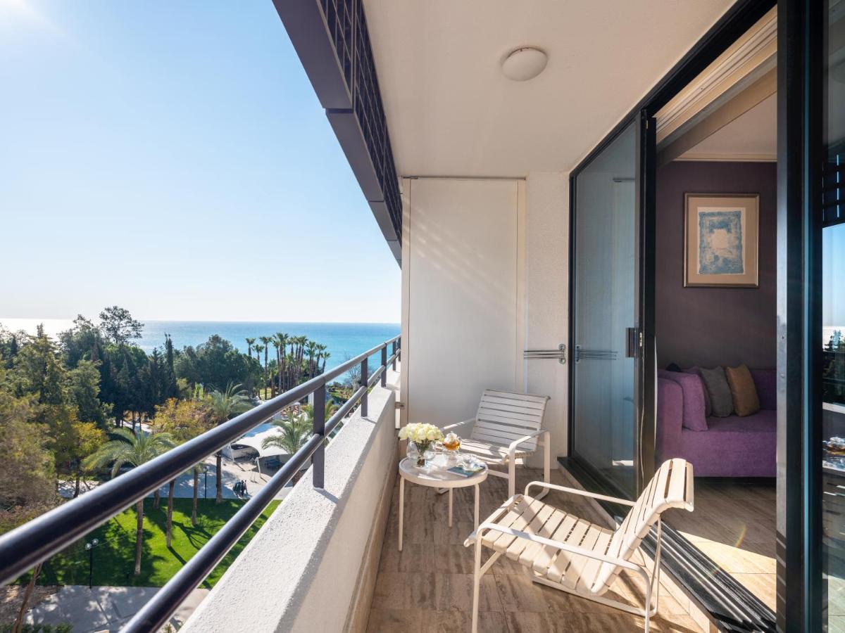 Hotel Rixos Downtown Antalya - The Land Of Legends Access Esterno foto A balcony