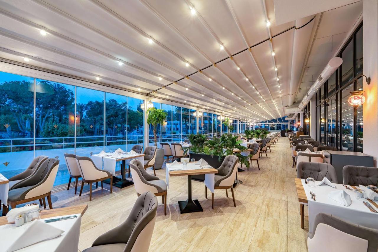 Hotel Rixos Downtown Antalya - The Land Of Legends Access Esterno foto Restaurant