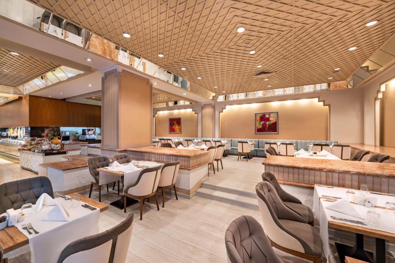 Hotel Rixos Downtown Antalya - The Land Of Legends Access Esterno foto The interior of the restaurant