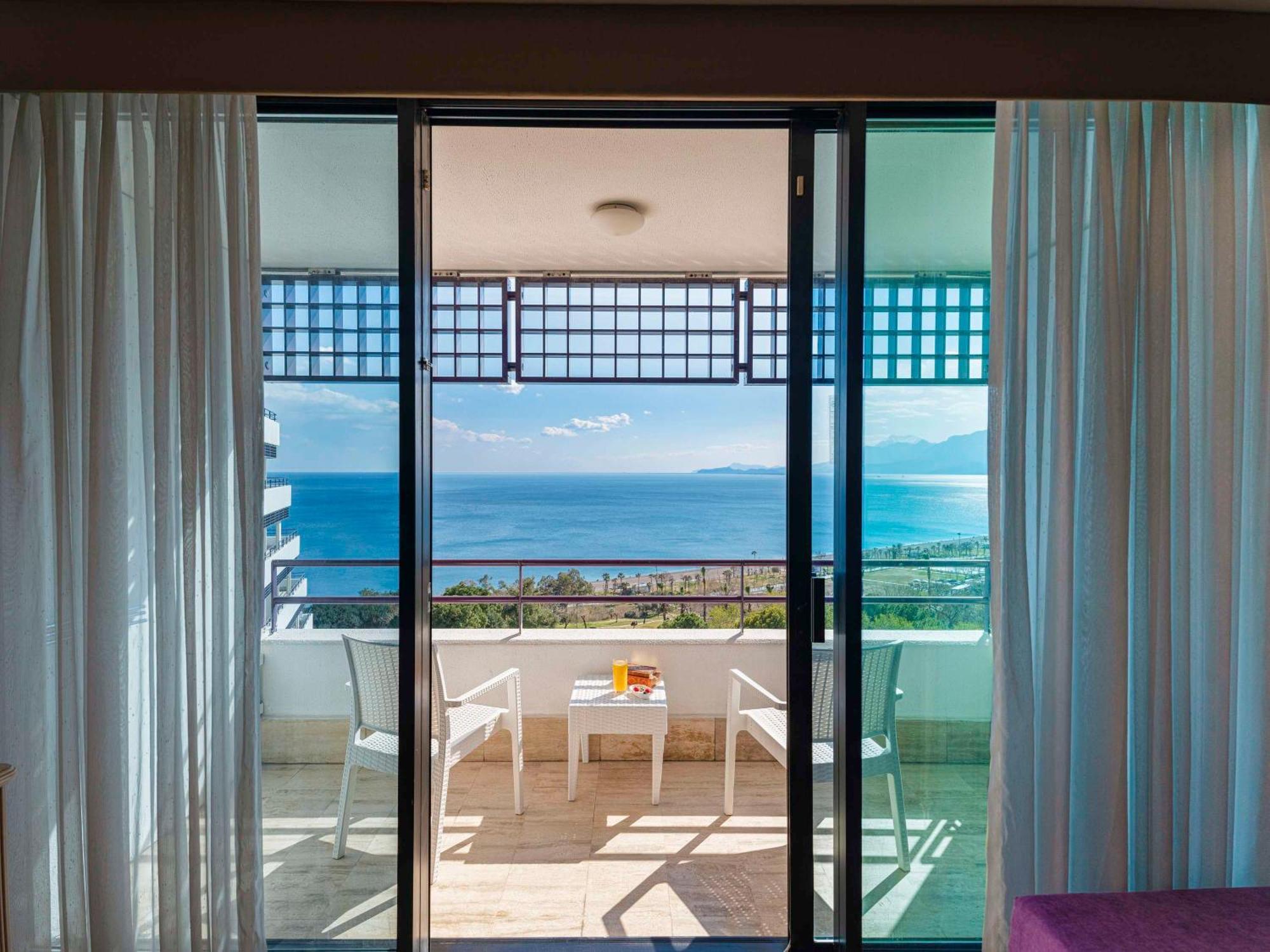 Hotel Rixos Downtown Antalya - The Land Of Legends Access Esterno foto